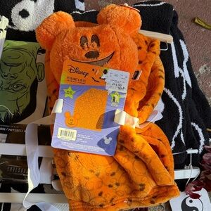 Disney Vibrant Orange Mickey Mouse Blanket